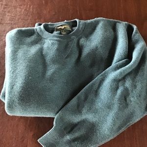 Men’s sweater